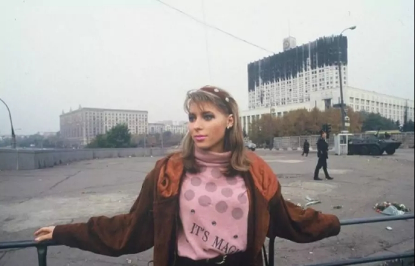 El más cool de la chica de los ' 90: un poco de nostalgia por épocas pasadas El más cool de la chica de los ' 90: un poco de nostalgia por épocas pasadas