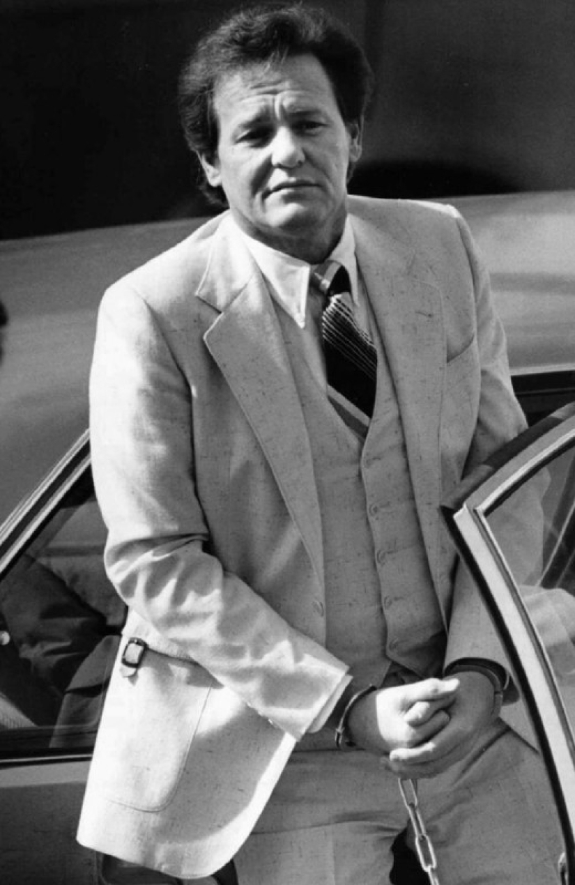 El oso de la cocaína o la historia de cómo un policía estadounidense se convirtió en un famoso narcotraficante El oso de la cocaína o la historia de cómo un policía estadounidense se convirtió en un famoso narcotraficante