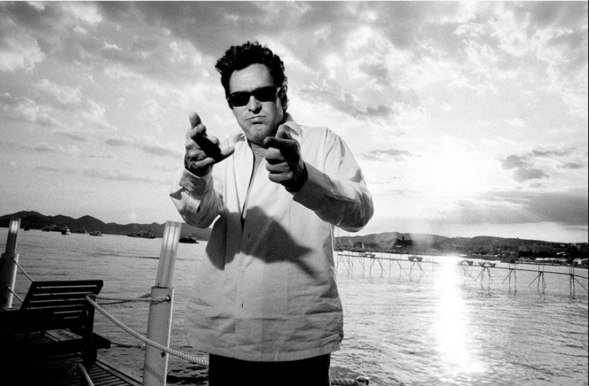 El otro lado de la belleza Gérard Ufères: detrás de escena de teatros, obras maestras de museos y sus conocedores El otro lado de la belleza Gérard Ufères: detrás de escena de teatros, obras maestras de museos y sus conocedores