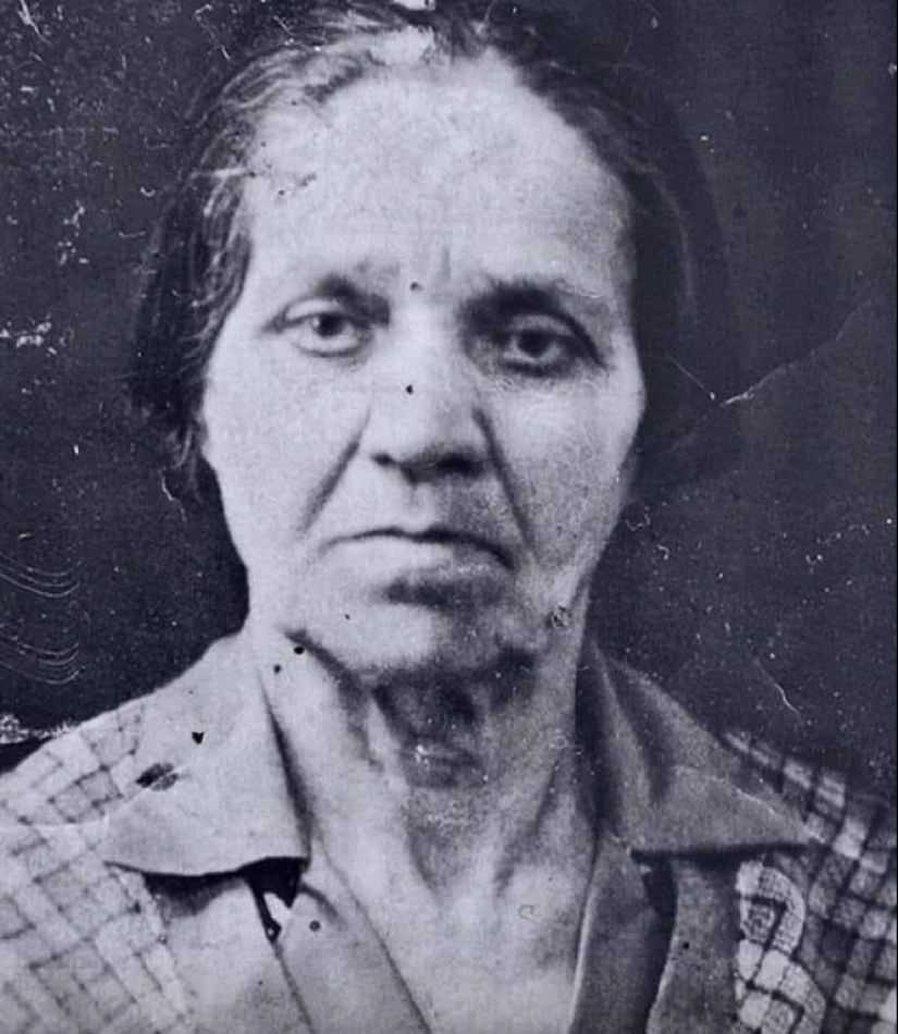 "El tonto de Sadovaya" Annushka de la novela "El Maestro y Margarita" es una persona real