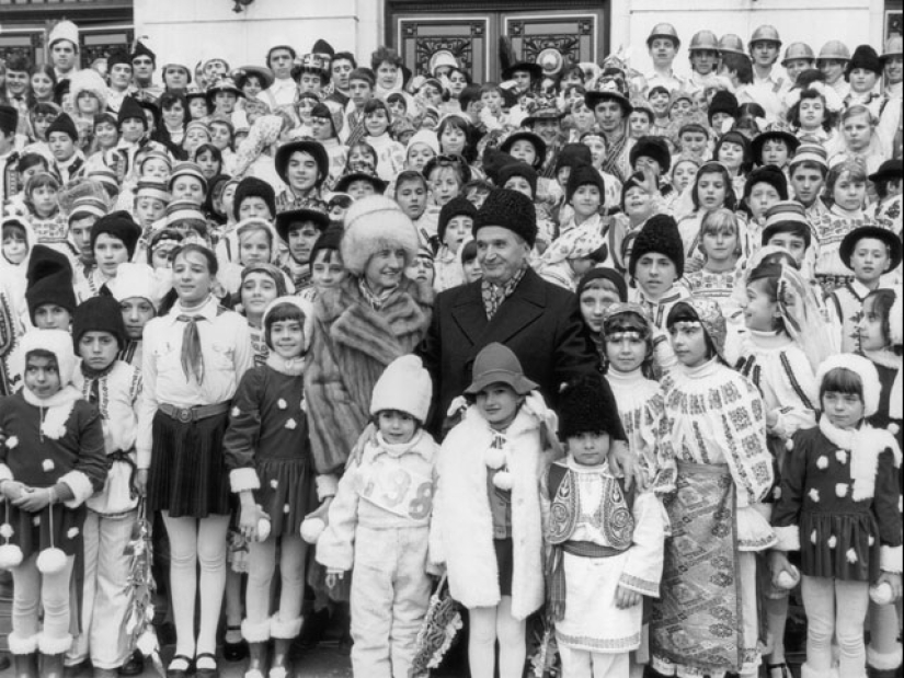 El trabajo forzoso, o cómo Ceausescu por el decreto 770 "mejoró" la demografía de Rumania El trabajo forzoso, o cómo Ceausescu por el decreto 770 "mejoró" la demografía de Rumania