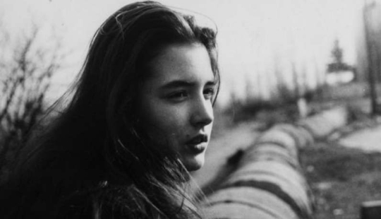 El trágico destino de Barbara Kosmal, hija de la actriz Barbara Brylskaya El trágico destino de Barbara Kosmal, hija de la actriz Barbara Brylskaya