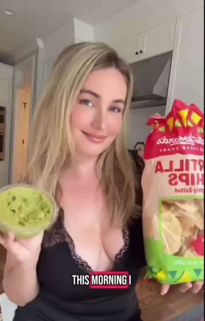 Ella mastica - Los clientes pagan: Impactante tendencia "Bird" en OnlyFans