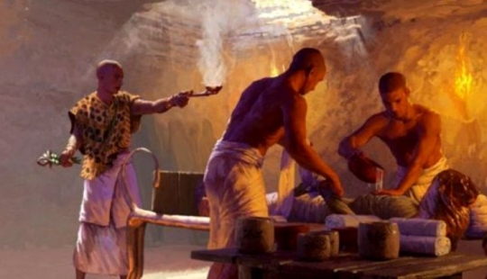 Embalming relatives, brewing beer and other reasons for absenteeism in ancient Egypt Embalming relatives, brewing beer and other reasons for absenteeism in ancient Egypt