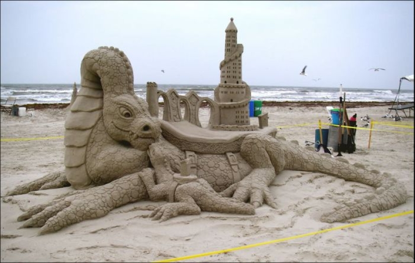 Epic sand sculptures worthy of a place in a museum