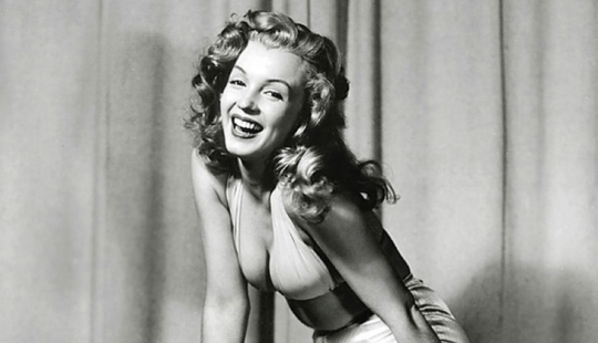 Erotic 18 rare photographs of Marilyn Monroe in the beginning of her career