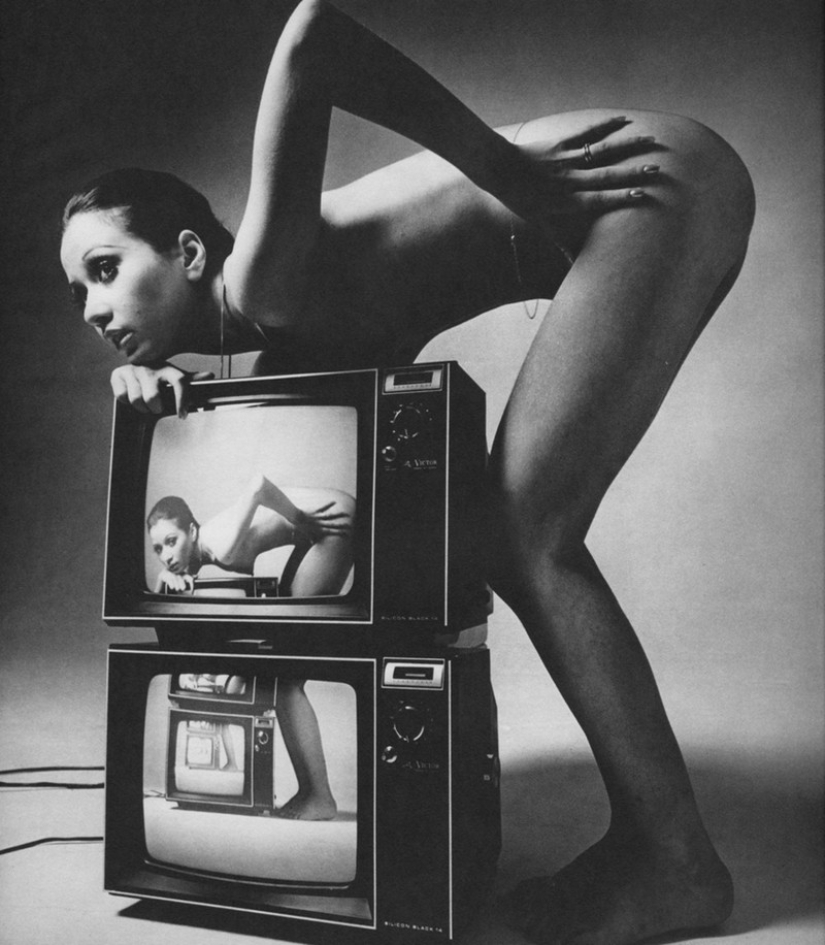 Erotic works of classic Japanese photography by Yoshihiro Tatsuki Erotic works of classic Japanese photography by Yoshihiro Tatsuki