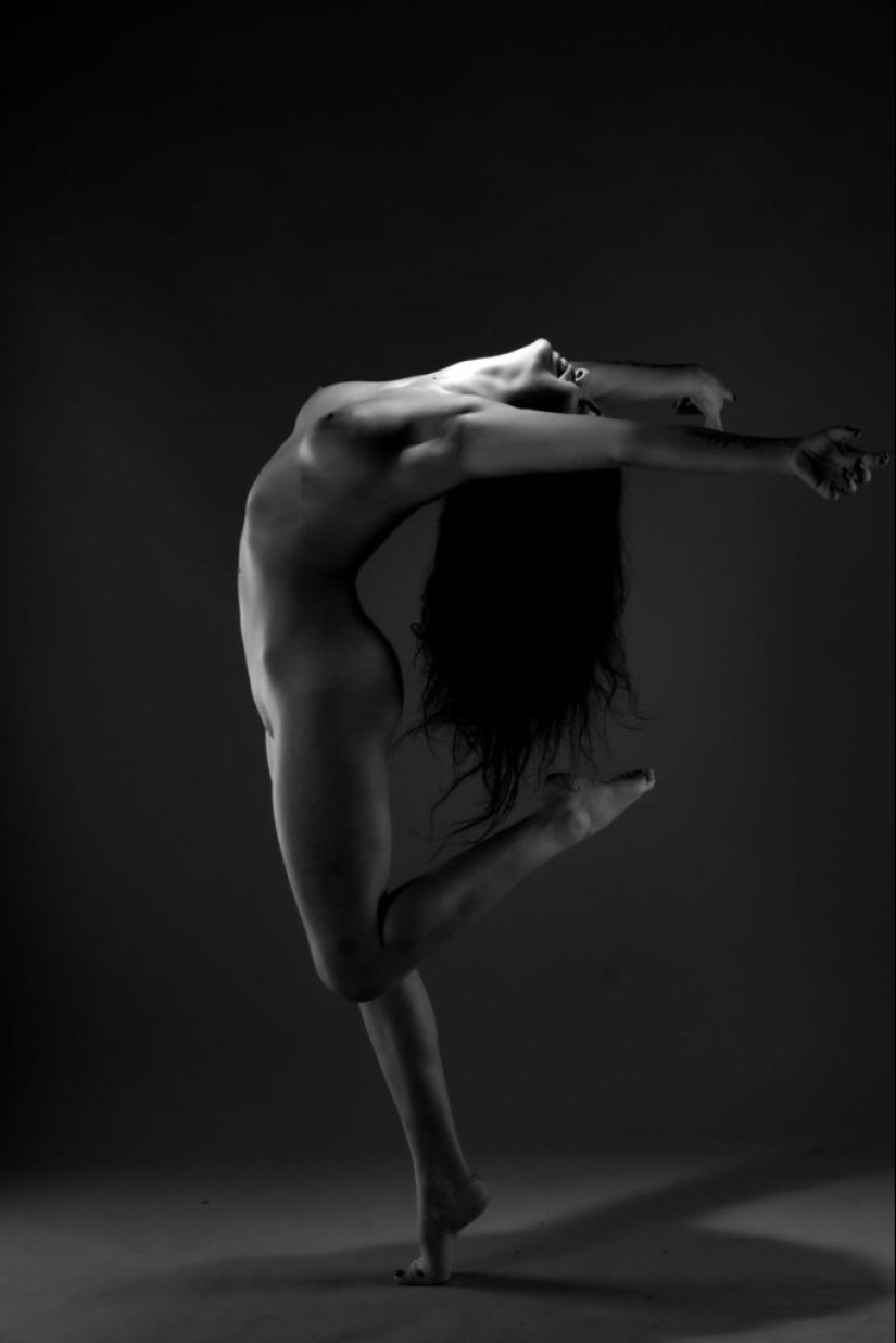 Erotic works of Turkish photographer Mertkan Hergul Erotic works of Turkish photographer Mertkan Hergul