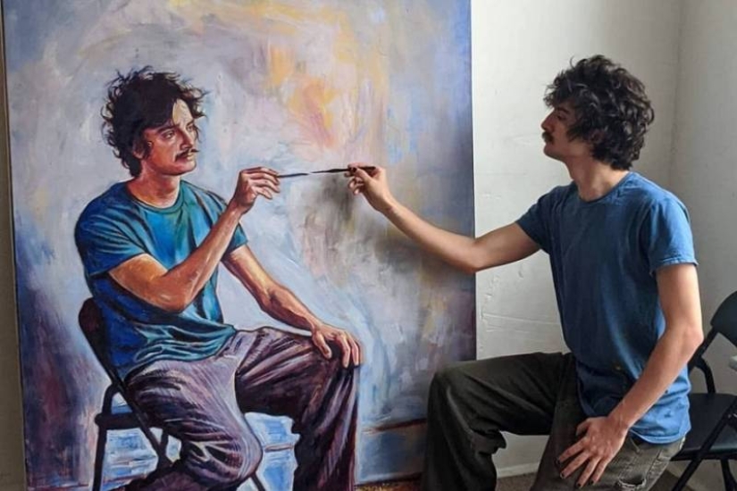 Estoy escribiendo un autorretrato en el que estoy escribiendo un autorretrato: Seamus Ray y su recursión