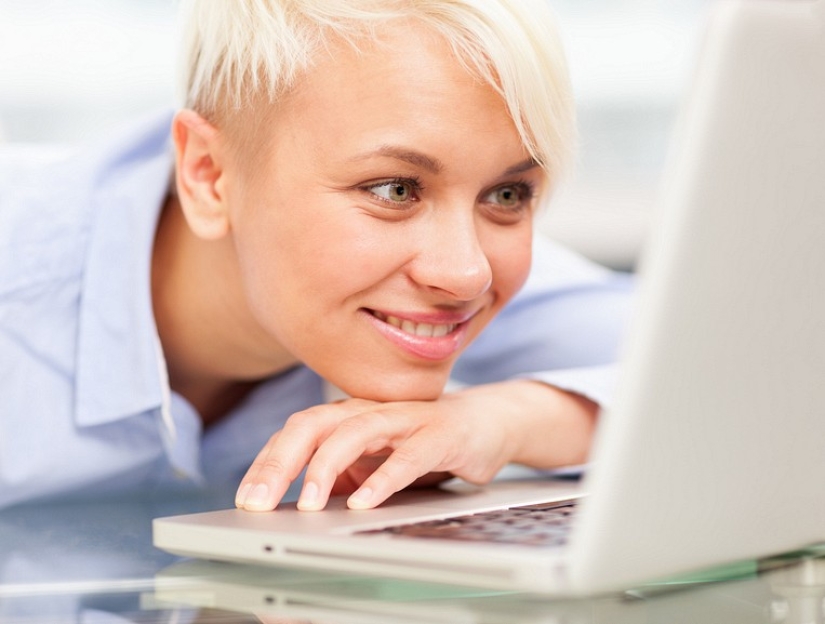 Etiqueta en la red — 10 reglas de comunicación en línea de las que no puede prescindir hoy Etiqueta en la red — 10 reglas de comunicación en línea de las que no puede prescindir hoy