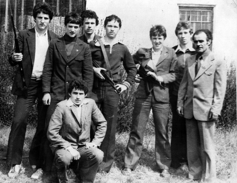 Even girls received initial military training in Soviet schools Even girls received initial military training in Soviet schools