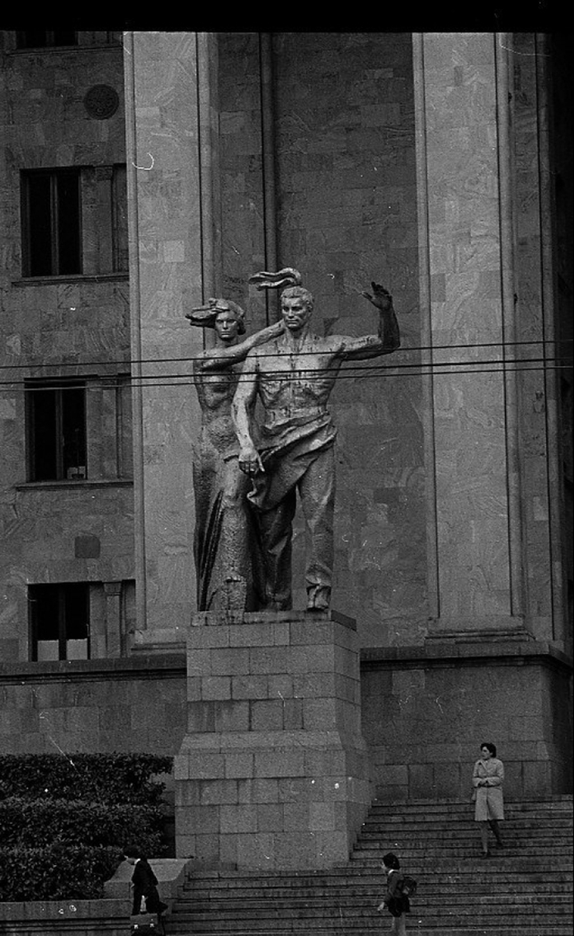 Everyday life in Soviet Georgia in 1976, captured by a Swedish photographer Everyday life in Soviet Georgia in 1976, captured by a Swedish photographer
