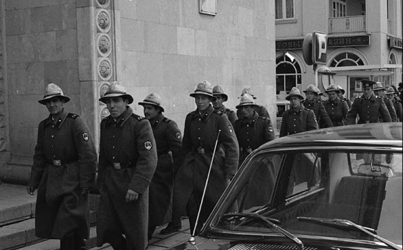 Everyday life in Soviet Georgia in 1976, captured by a Swedish photographer Everyday life in Soviet Georgia in 1976, captured by a Swedish photographer