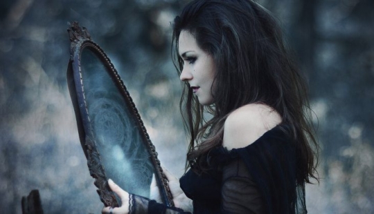 Evil eye and corruption: how in Russia they struggled with energy negativity Evil eye and corruption: how in Russia they struggled with energy negativity