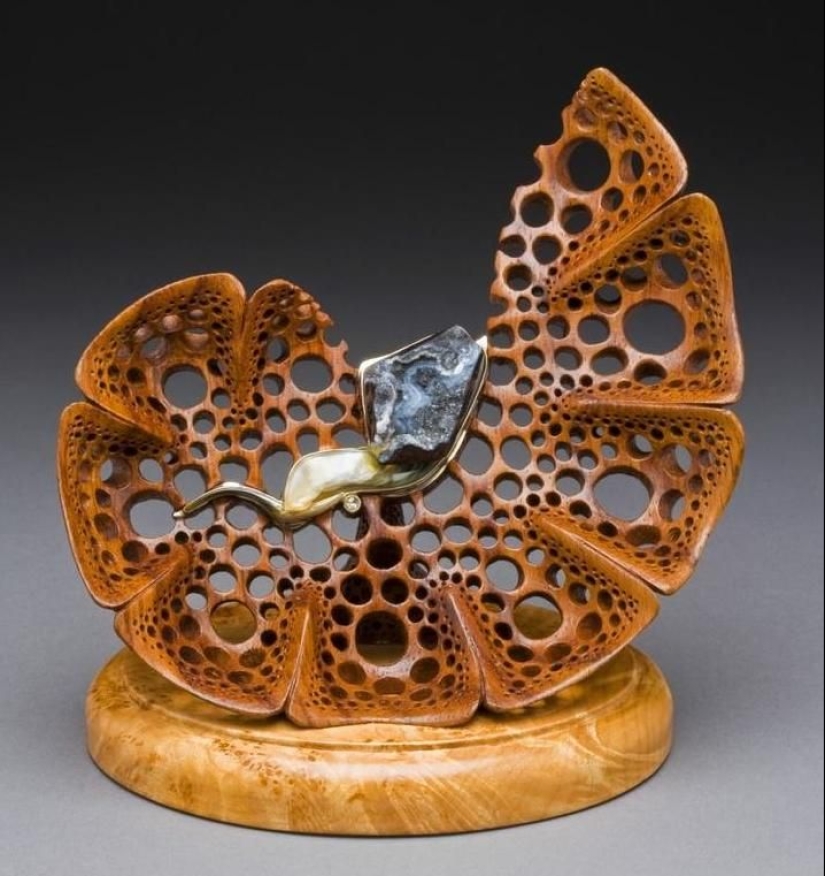 Fantastic wooden sculptures by Mark Doolittle Fantastic wooden sculptures by Mark Doolittle