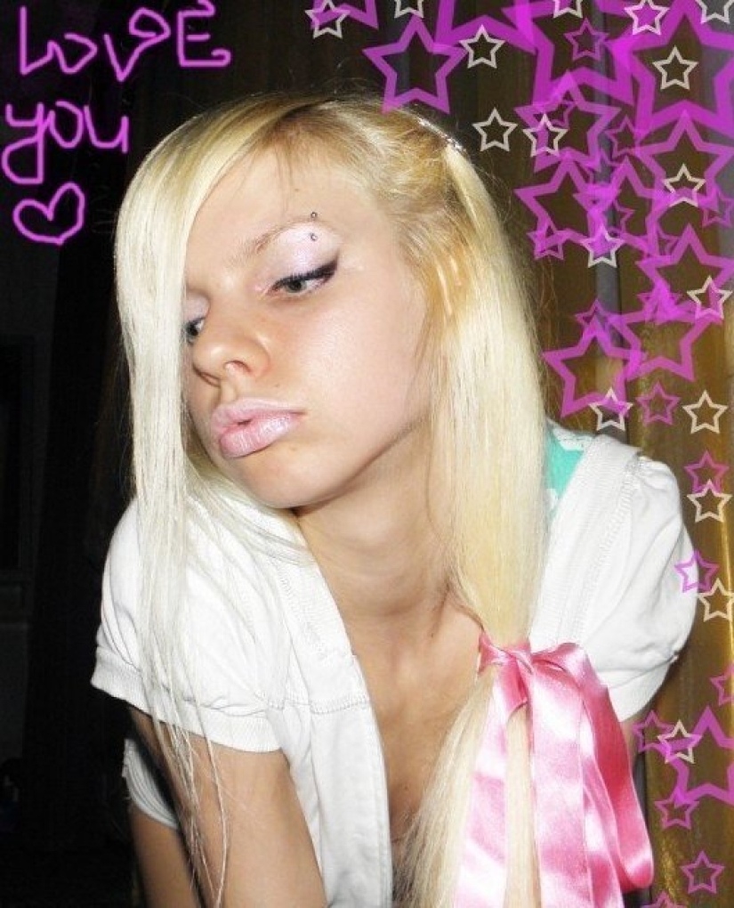 Fashion trends that have long looked ridiculous Fashion trends that have long looked ridiculous