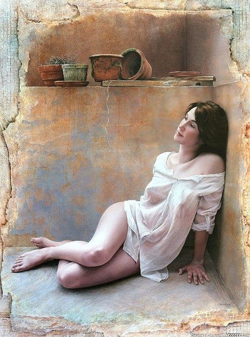 Female beauty in unusual paintings by Pascal Chauvet