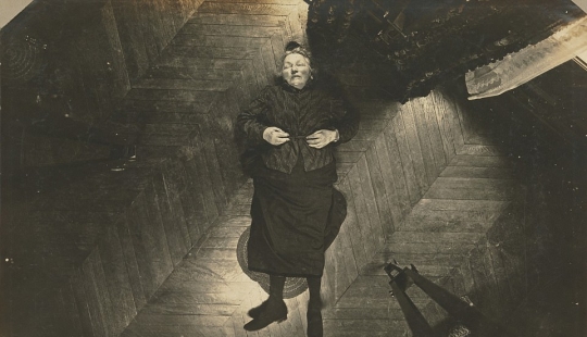 First-of-its-kind crime scene photos from 1904