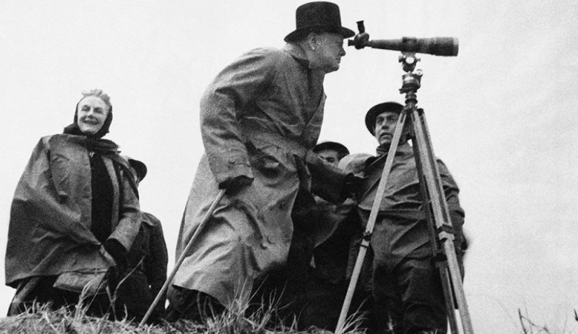 Foie gras, ostras, coñacs, cigarros: con qué se deleitó Winston Churchill durante la guerra Foie gras, ostras, coñacs, cigarros: con qué se deleitó Winston Churchill durante la guerra