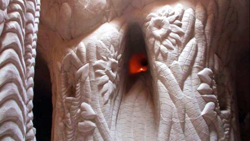 For 25 years, all alone, he created an underground fairy-tale world