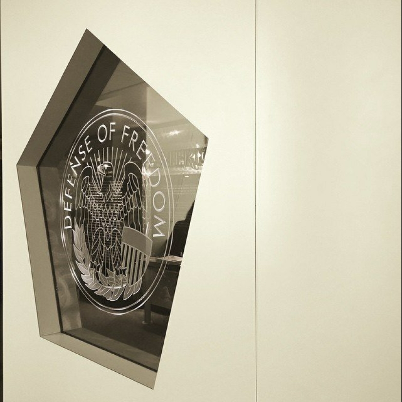 Forbidden photos: shots of the famous places where you can not shoot Forbidden photos: shots of the famous places where you can not shoot