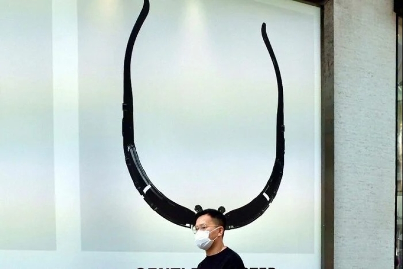 Fotógrafo callejero de Hong Kong captura momentos inesperados Fotógrafo callejero de Hong Kong captura momentos inesperados