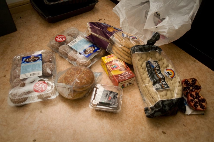 Freeganismo - negación del consumismo Freeganismo - negación del consumismo