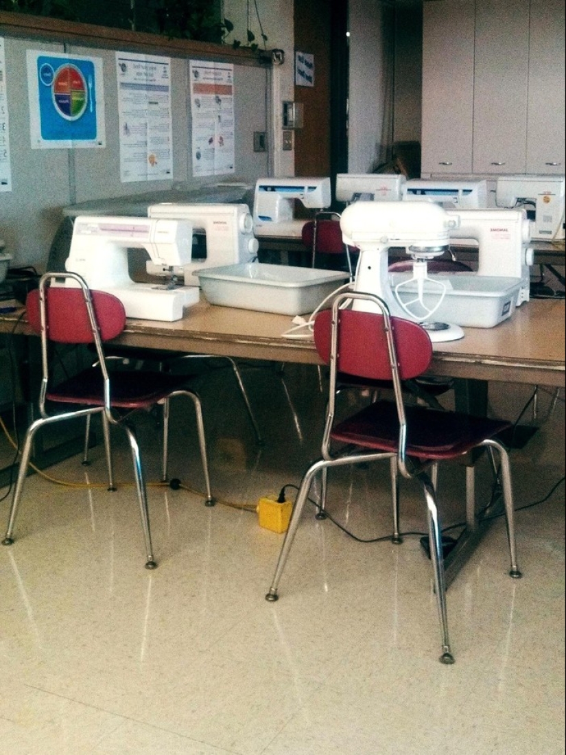 Friend among Foes, Friend among Foes: 18 Great cases of Disguise