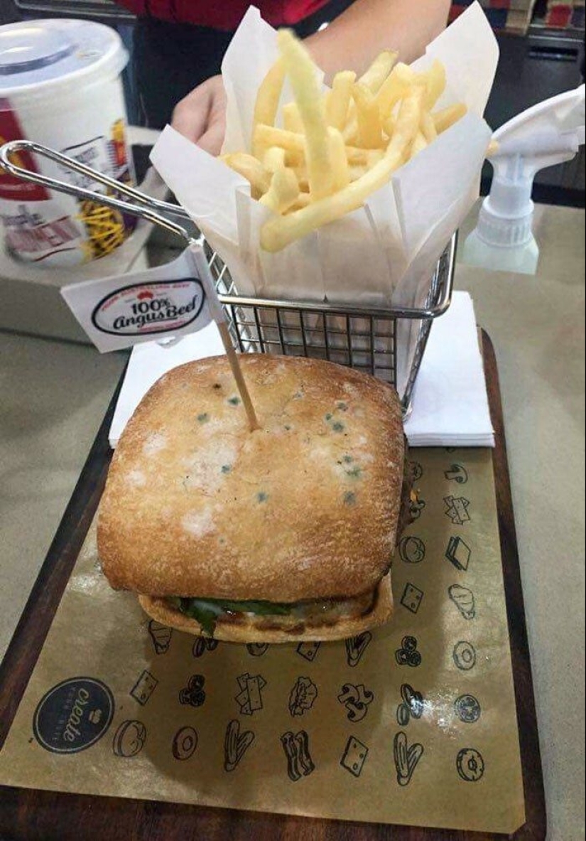 Frightening catering: 33 trashy moments from cafes and restaurants Frightening catering: 33 trashy moments from cafes and restaurants