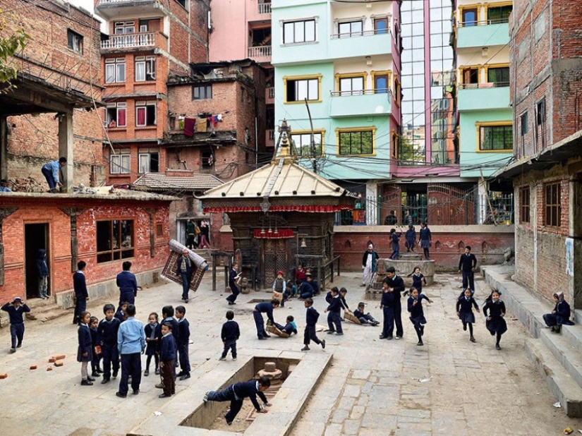 From Moscow to Bhutan: what school playgrounds look like in different countries From Moscow to Bhutan: what school playgrounds look like in different countries
