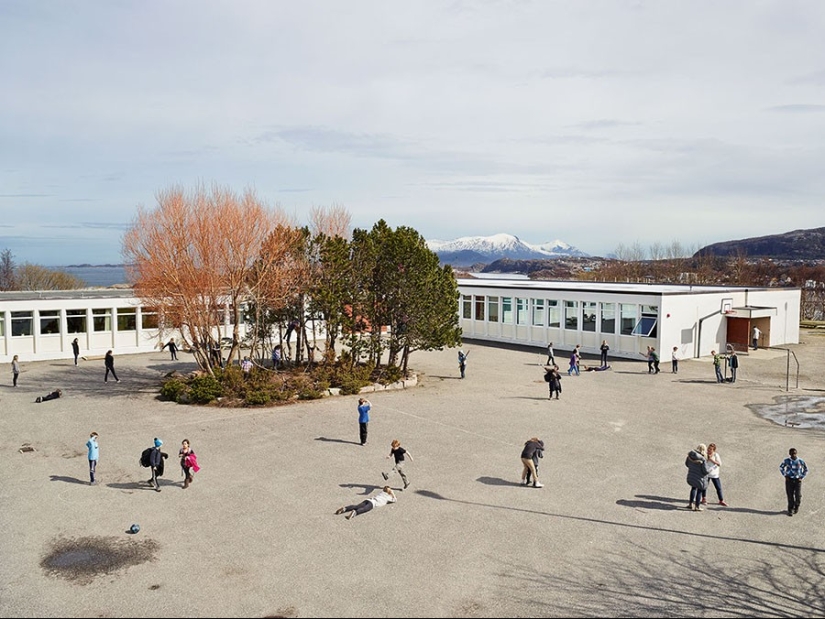 From Moscow to Bhutan: what school playgrounds look like in different countries From Moscow to Bhutan: what school playgrounds look like in different countries