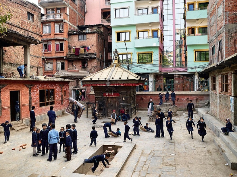 From Moscow to Bhutan: what school playgrounds look like in different countries From Moscow to Bhutan: what school playgrounds look like in different countries