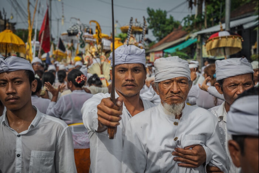 Galungan: la épica celebración de 10 días del Año Nuevo en Bali Galungan: la épica celebración de 10 días del Año Nuevo en Bali