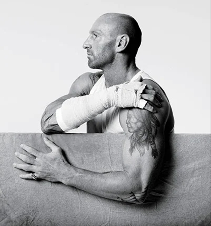 Gavin Bond: De diseñador de moda a fotógrafo de moda