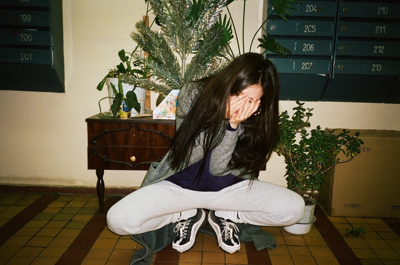 Girls on stairwells-celebration of post-Soviet entrances