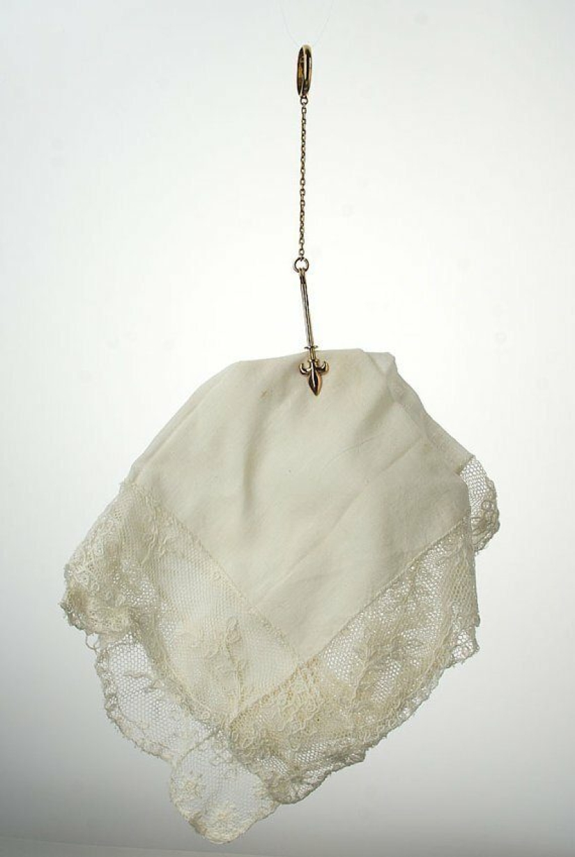 Guess what these forgotten things that used to be used daily are for