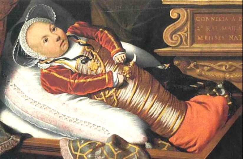 Happy time? Corruption, hunger, slave labor, lack of rights: a brief and joyless childhood story Happy time? Corruption, hunger, slave labor, lack of rights: a brief and joyless childhood story