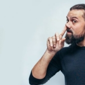 He picked his nose — he remained a fool: an unpleasant habit can lead to dementia