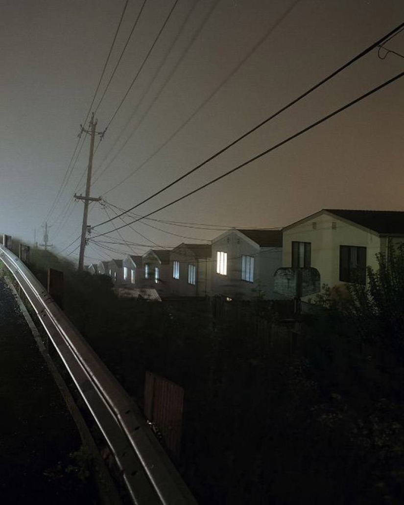 Historias cinematográficas de los suburbios por Miles Aldridge y Todd Hido