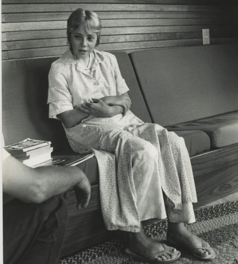 How Juliana Koepke survived alone in the jungle after a plane crash