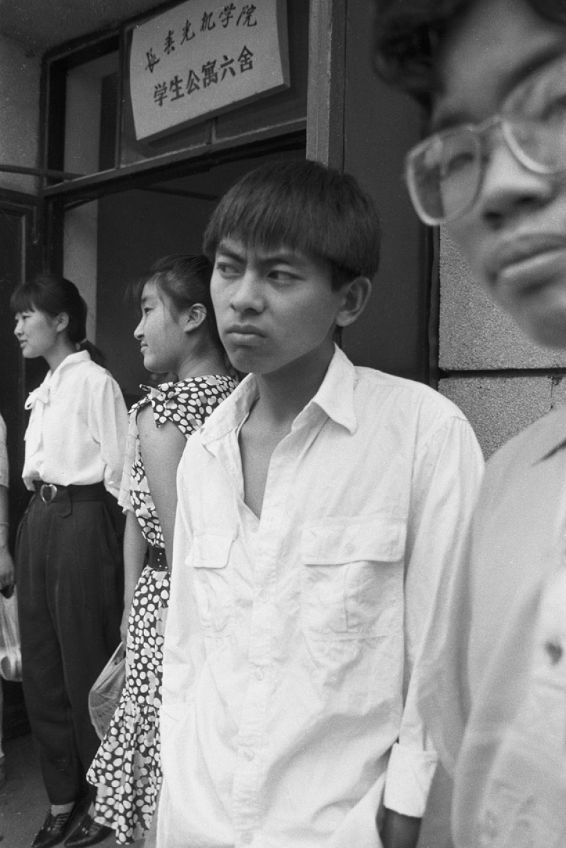 How students lived in China in the 1990s