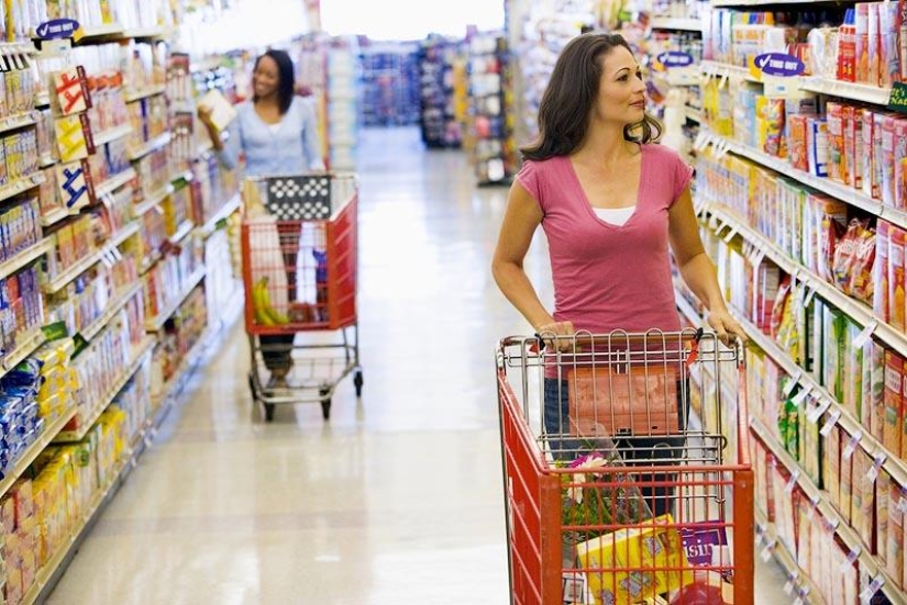 How supermarkets work: tricks that make you buy