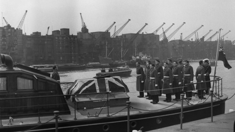 How the most expensive and magnificent funerals of famous people in history took place How the most expensive and magnificent funerals of famous people in history took place