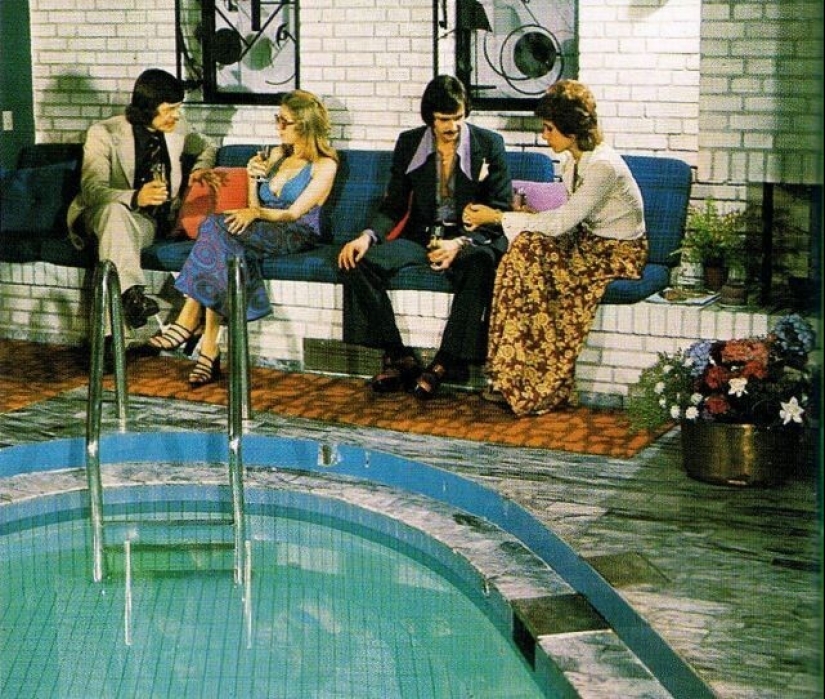 How they lit up at parties in the 1970s