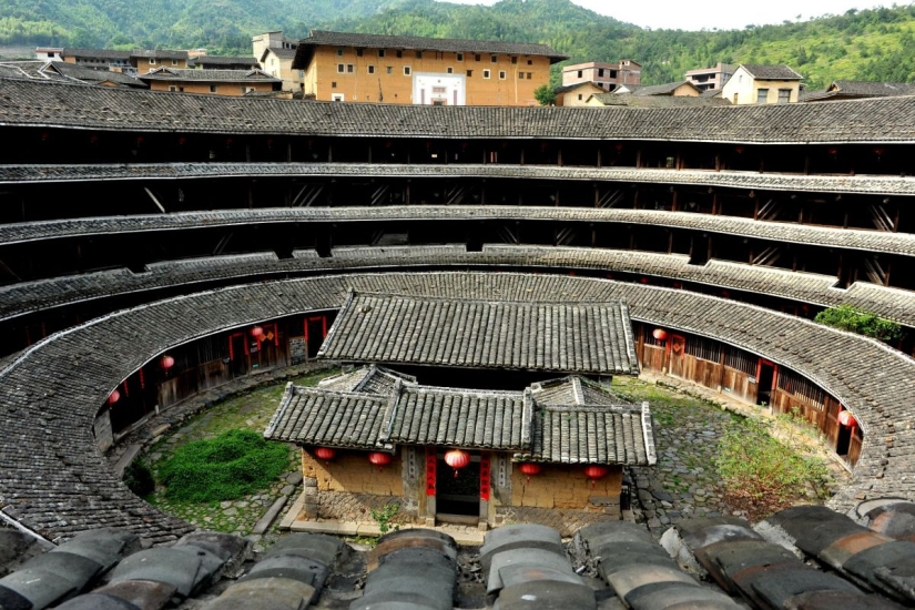 How to look like tulo, unique Chinese homes castles