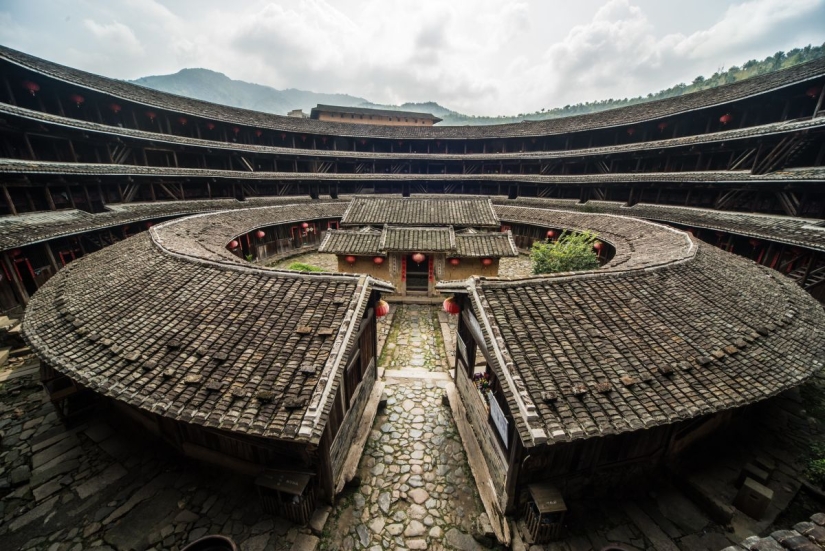 How to look like tulo, unique Chinese homes castles