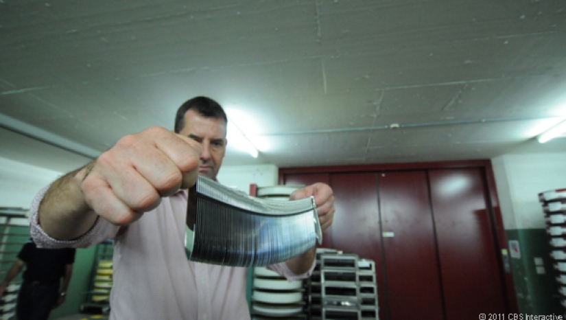 How to make a Swiss army knife How to make a Swiss army knife