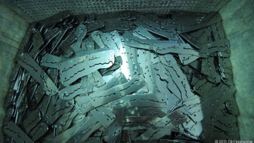 How to make a Swiss army knife How to make a Swiss army knife