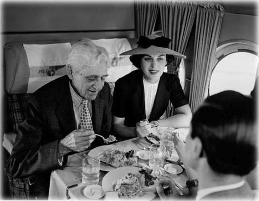 How we used to fly first class: caviar, any alcohol, smoking right in the seat and a full-fledged berth