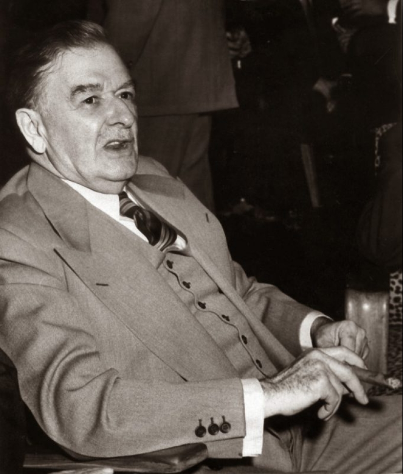 "Huérfanos de Duplessis": un terrible negocio sobre el sufrimiento de los niños "Huérfanos de Duplessis": un terrible negocio sobre el sufrimiento de los niños